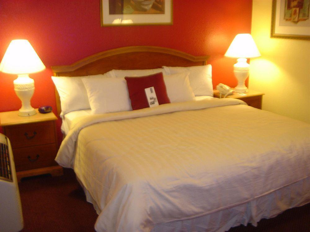 Vagabond Inn Hemet Εξωτερικό φωτογραφία