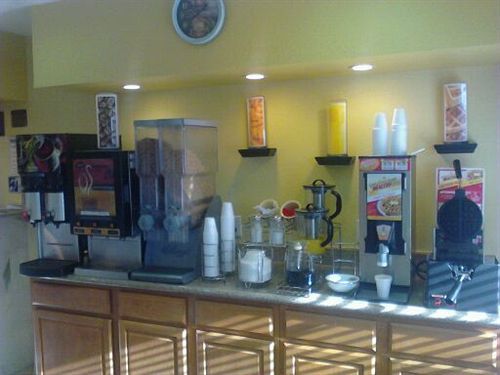 Vagabond Inn Hemet Εξωτερικό φωτογραφία