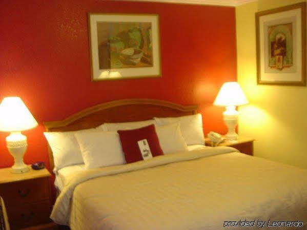 Vagabond Inn Hemet Εξωτερικό φωτογραφία